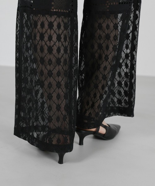 select MOCA(セレクトモカ)の「ポインテッドトゥアンクルストラップパンプス(パンプス・レディース・ブラック/アイボリー・LARGE/MEDIUM/SMALL)」の10枚目の写真