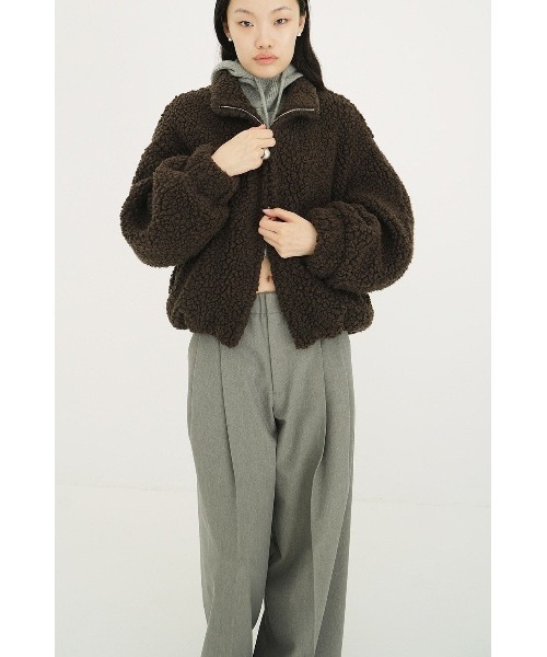 CLANE(クラネ)の「CLANE BALLOON BOA BLOUSON 19101-0032(ブルゾン・レディース・オフホワイト/ブラウン/グレー・2/1)」の15枚目の写真