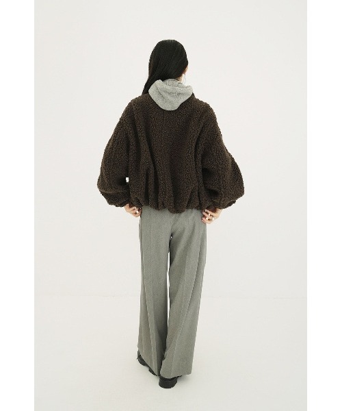 CLANE(クラネ)の「CLANE BALLOON BOA BLOUSON 19101-0032(ブルゾン・レディース・オフホワイト/ブラウン/グレー・2/1)」の20枚目の写真