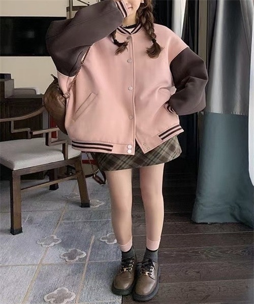 FREE STYLISTS(フリー スタイリスト)の「ビッグシルエット スタジャン(スタジャン・レディース・ピンク・M/L/2XL/XL)」の6枚目の写真