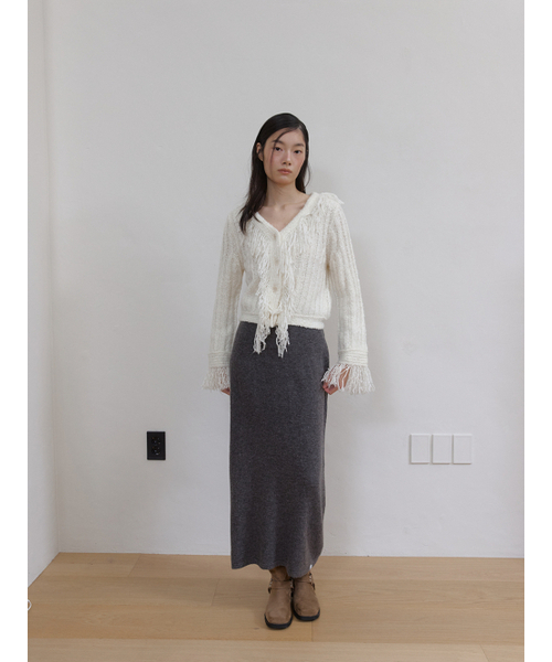 ASURA(アスラ)の「HAILEY TASSEL CADIGAN (IVORY)(カーディガン/ボレロ・レディース・その他・ONE SIZE)」の2枚目の写真