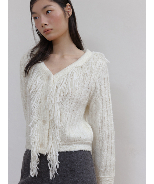 ASURA(アスラ)の「HAILEY TASSEL CADIGAN (IVORY)(カーディガン/ボレロ・レディース・その他・ONE SIZE)」の5枚目の写真
