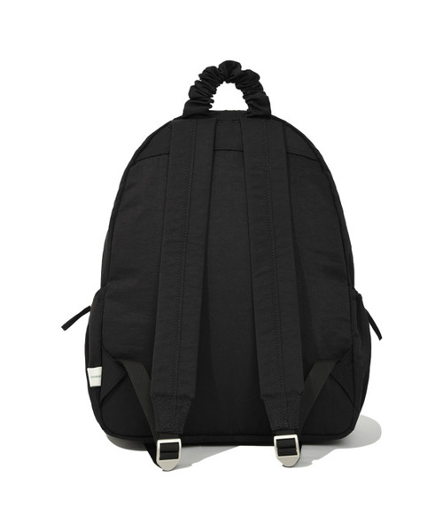 COVERNAT WOMAN(カバーナットウーマン)の「クローバーハート シャーリング ナイロン バックパック Black(バックパック/リュック・レディース・その他・FREE)」の2枚目の写真