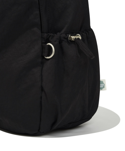 COVERNAT WOMAN(カバーナットウーマン)の「クローバーハート シャーリング ナイロン バックパック Black(バックパック/リュック・レディース・その他・FREE)」の10枚目の写真