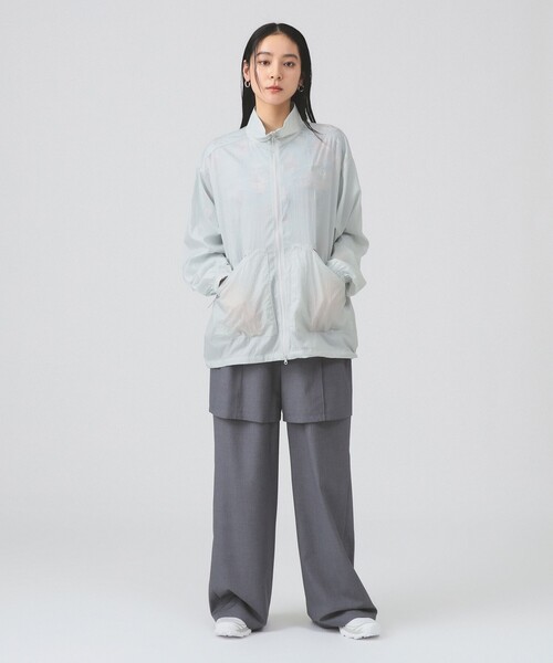 THE NORTH FACE(ザノースフェイス)の「THE NORTH FACE / GAR WIND JACKET(ナイロンジャケット・レディース・グレー・SMALL)」の3枚目の写真