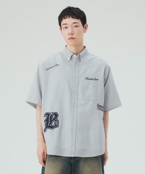 BEAMS HEART(ビームスハート)の「【6/18値下げ】レタード ワッペン オックスフォード シャツ(ユニセックス)(シャツ/ブラウス・メンズ・ネイビー/ホワイト/ブラック・LARGE/MEDIUM/SMALL)」の4枚目の写真