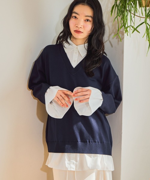 mysty woman（ミスティウーマン）の「シャツドッキングハイゲージニット　656084（ニット/セーター・レディース・ネイビー/グレー/チャコールグレー・FREE）」の3枚目の写真