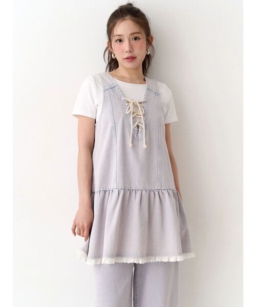 Now me. by NYLON JAPAN（ナウミーバイナイロンジャパン）の「ウエストフリンジデニムパンツ（デニムパンツ・レディース・ブルー/ピンク・SMALL/MEDIUM）」の9枚目の写真