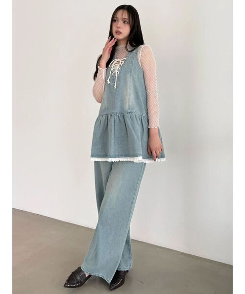 Now me. by NYLON JAPAN（ナウミーバイナイロンジャパン）の「ウエストフリンジデニムパンツ（デニムパンツ・レディース・ブルー/ピンク・SMALL/MEDIUM）」の14枚目の写真