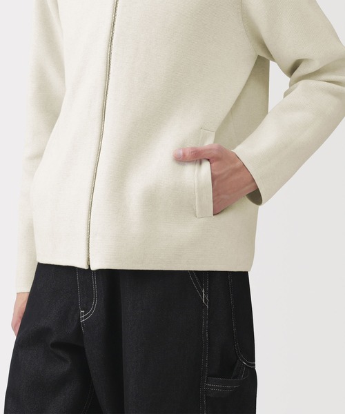 MUJI Labo（ムジラボ）の「〔MUJI Labo〕紳士　コットンミラノリブ襟付きジップカーディガン（カーディガン/ボレロ・メンズ・ライトベージュ/ブラック・L/M/XL）」の10枚目の写真