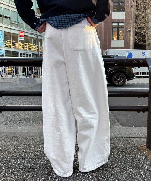 CIAOPANIC（チャオパニック）の「ワンタックスウェットパンツ（その他パンツ・レディース・ホワイト・MEDIUM/LARGE）」の4枚目の写真