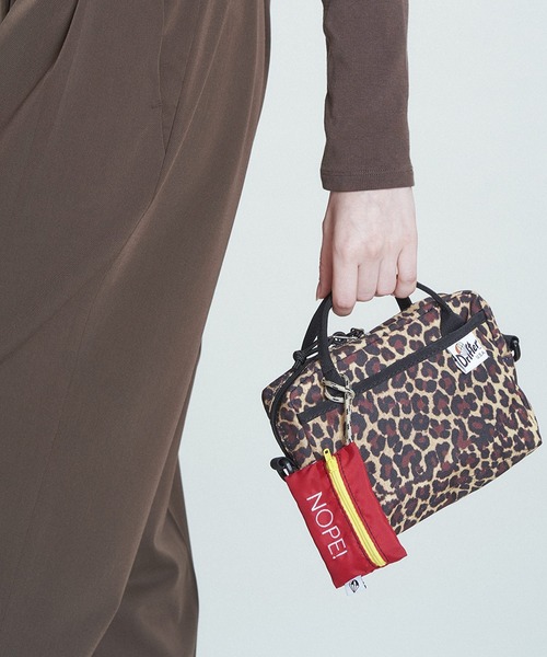 Drifter(ドリフター)の「TIFFIN MINI BAG/ティフィンミニバッグ(ショルダーバッグ・レディース・レオパード/パープル/ピーコックグリーン系/ブラック系その他/ブラック・FREE)」の16枚目の写真