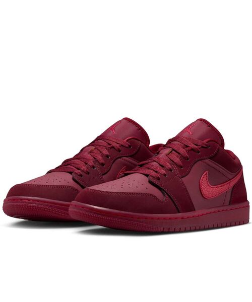 JORDAN BRAND(ジョーダンブランド)の「エア ジョーダン 1 LOW SE ウィメンズシューズ / Air Jordan 1 Low SE Women's Shoes IB7012-600 Team Red(スニーカー・レディース・レッド・26/25.5/25/24.5/24/23.5/23/22.5/22)」の5枚目の写真