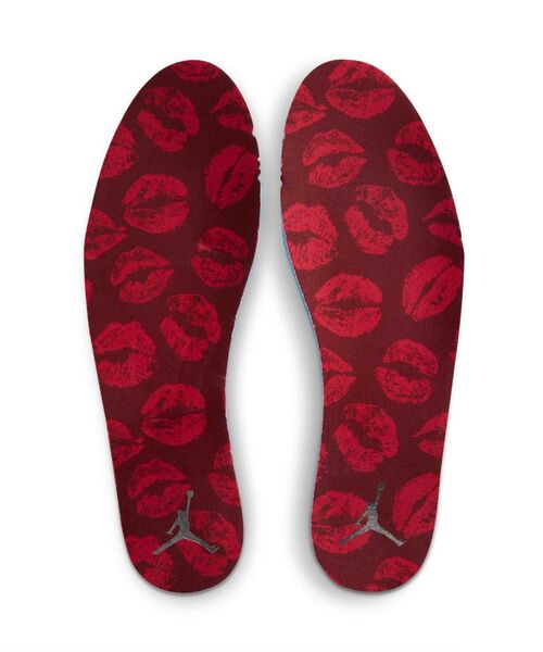 JORDAN BRAND(ジョーダンブランド)の「エア ジョーダン 1 LOW SE ウィメンズシューズ / Air Jordan 1 Low SE Women's Shoes IB7012-600 Team Red(スニーカー・レディース・レッド・26/25.5/25/24.5/24/23.5/23/22.5/22)」の9枚目の写真