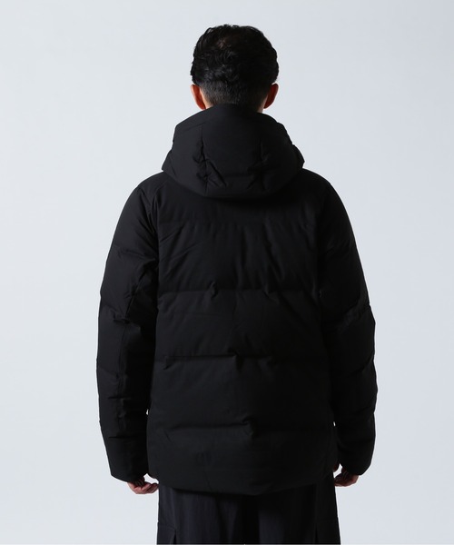 DESCENTE ALLTERRAIN（デサント　オルテライン）の「DESCENTE ALLTERRAIN/デサント オルテライン　MOUNTAINEER 水沢ダウン マウンテニア（ダウンジャケット/コート・メンズ・ブラック・X-LARGE/LARGE/MEDIUM）」の4枚目の写真