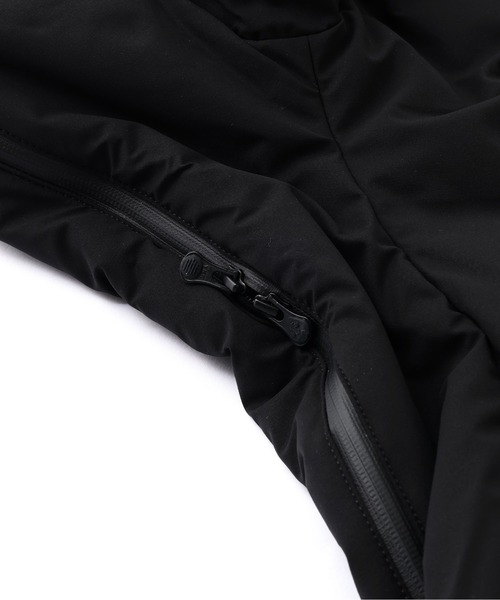 DESCENTE ALLTERRAIN（デサント　オルテライン）の「DESCENTE ALLTERRAIN/デサント オルテライン　MOUNTAINEER 水沢ダウン マウンテニア（ダウンジャケット/コート・メンズ・ブラック・X-LARGE/LARGE/MEDIUM）」の16枚目の写真