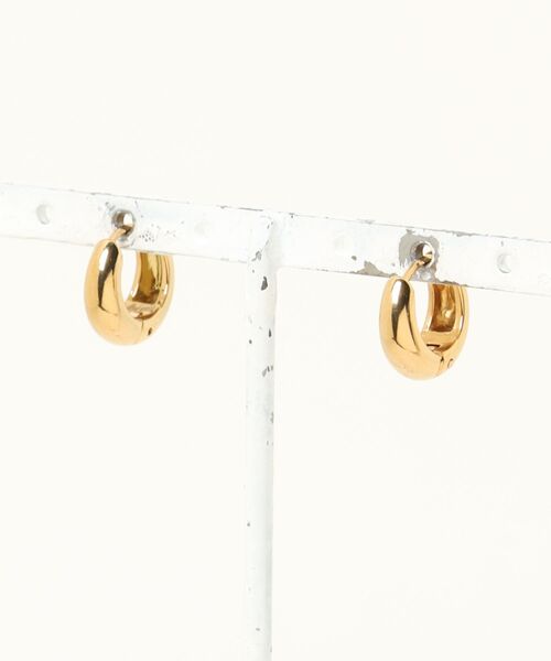 novice（ノーヴィス）の「【novice】Mini Compact Oval Pierce［Stainless］（ピアス（両耳用）・レディース・ゴールド/シルバー・FREE）」の13枚目の写真