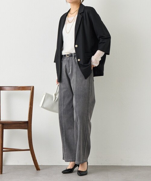 Jena espace merveilleux（ジェナ　エスパスメルヴェイユ）の「ステッチストレートデニムパンツ（デニムパンツ・レディース・グレー/ブルー・FREE）」の3枚目の写真