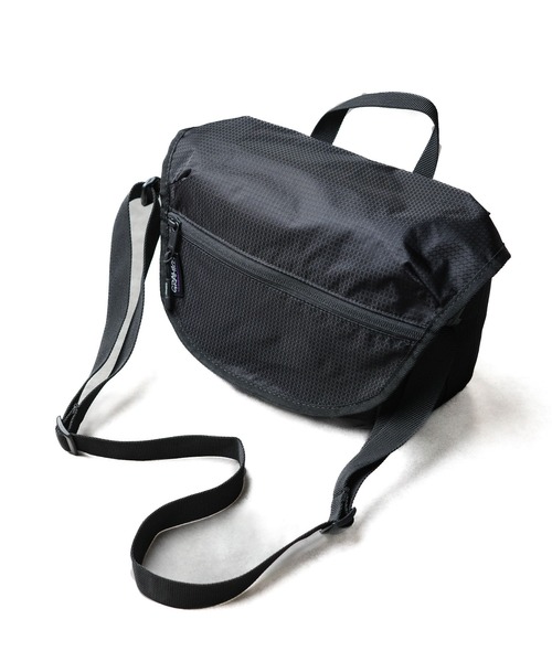 Gramicci(グラミチ)の「【GRAMICCI】MULTI SIDE BAG(ショルダーバッグ・メンズ・オリーブ/ブラック・FREE)」の22枚目の写真