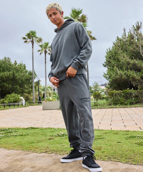 Quiksilver(クイックシルバー)の「QUIKSILVER ユニセックス PG HAND DRAWN SWEAT スウェットロングパンツ 裏毛 ドローコード 【2026年春夏モデル】/クイックシルバーセットアップ対応可(スウェットパンツ・メンズ・ブラック/ベージュ/イエロー・MEDIUM/LARGE/X-LARGE)」の1枚目の写真