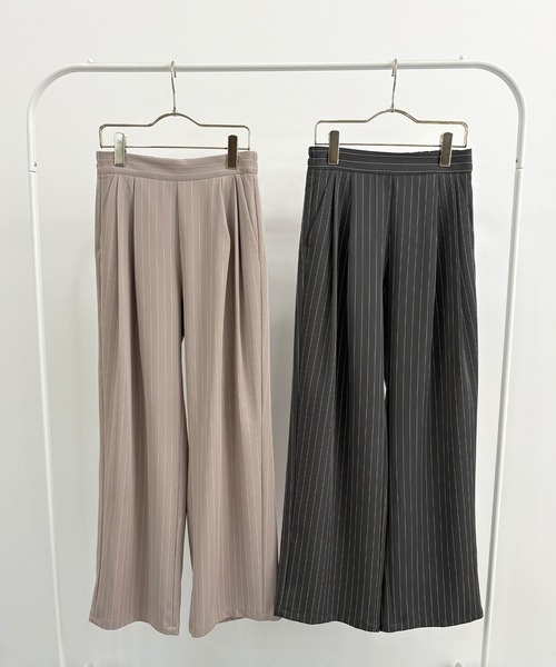 Futier land（フューティアランド）の「ストライプツータックスラックス（デニムパンツ・レディース・グレイッシュベージュ/チャコールグレー・MEDIUM）」の7枚目の写真