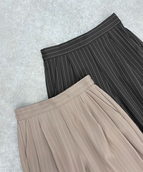 Futier land（フューティアランド）の「ストライプツータックスラックス（デニムパンツ・レディース・グレイッシュベージュ/チャコールグレー・MEDIUM）」の11枚目の写真