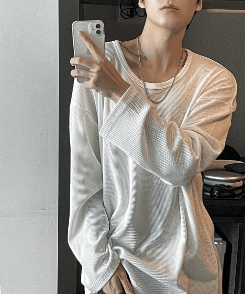COSYHARU(コシハル)の「ワッフルUネック長袖Tシャツ(Tシャツ/カットソー・メンズ・ブラック/ホワイト・FREE)」の8枚目の写真