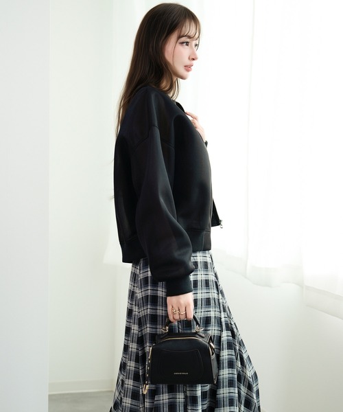 DRESS PLUS(ドレスプラス)の「ブルゾン レディース アウター ジャケット(ノーカラージャケット・レディース・インディゴブルー/ブルー/オフホワイト/ブラック・M)」の13枚目の写真