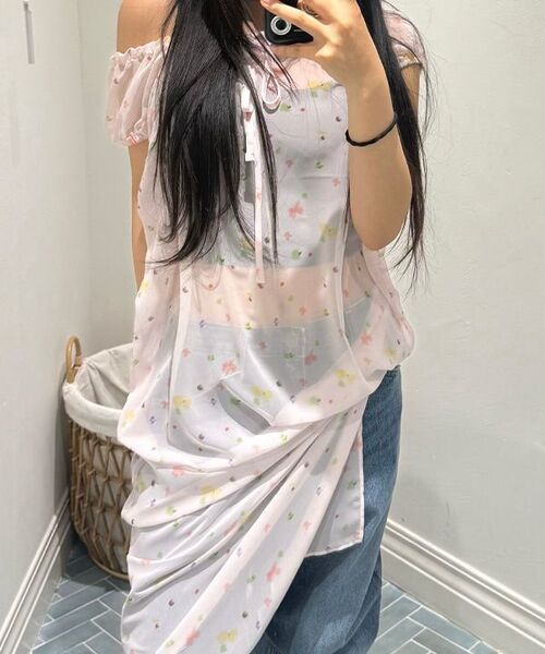 SINOON（シヌーン）の「Balloon Fit Check Heart Denim (Blue)（デニムパンツ・レディース・ブルー・SMALL/MEDIUM）」の2枚目の写真