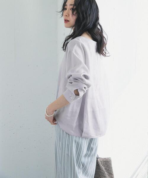 URBAN RESEARCH DOORS（アーバンリサーチドアーズ）の「リネンフロントギャザープルオーバー（シャツ/ブラウス・レディース・ネイビー/ライトグレー/ライトブルー・FREE）」の5枚目の写真