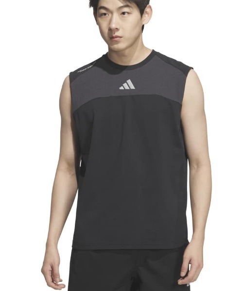 adidas(アディダス)の「アディダス adidas アディダスアダプテーション レギュラーフィット カラット ノースリーブ Tシャツ(Tシャツ/カットソー・メンズ・ブラック/ブルー/ホワイト・S/M/L/LL/3L)」の3枚目の写真