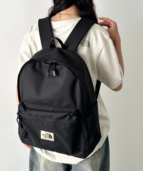 THE NORTH FACE(ザノースフェイス)の「【国内未発売】THE NORTH FACE(ザ・ノースフェイス)/PC・A4収納可能 軽量 通勤通学 リュック バックパック/STANDARD DAYPACK(バックパック/リュック・レディース・ブラック/クリーム/カーキ・FREE)」の9枚目の写真