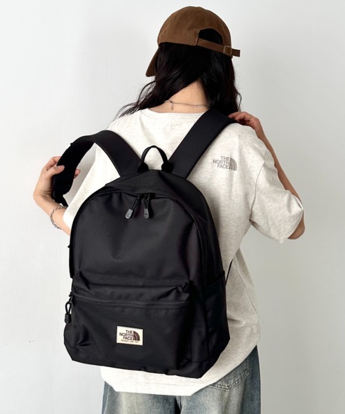 THE NORTH FACE(ザノースフェイス)の「【国内未発売】THE NORTH FACE(ザ・ノースフェイス)/PC・A4収納可能 軽量 通勤通学 リュック バックパック/STANDARD DAYPACK(バックパック/リュック・レディース・ブラック/クリーム/カーキ・FREE)」の5枚目の写真