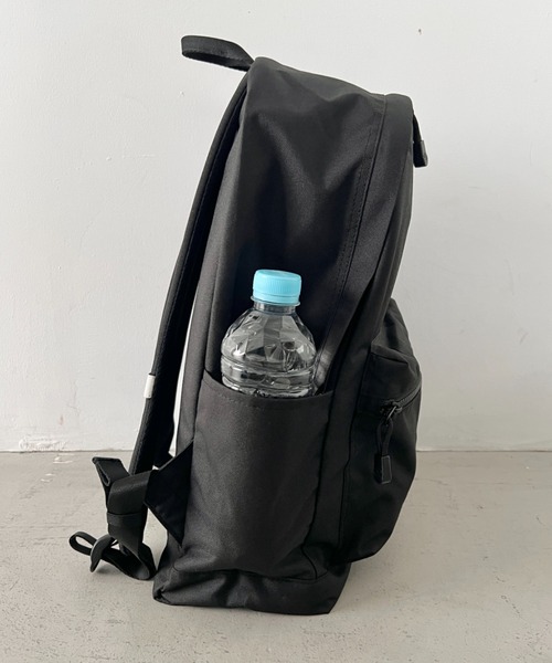 THE NORTH FACE(ザノースフェイス)の「【国内未発売】THE NORTH FACE(ザ・ノースフェイス)/PC・A4収納可能 軽量 通勤通学 リュック バックパック/STANDARD DAYPACK(バックパック/リュック・レディース・ブラック/クリーム/カーキ・FREE)」の19枚目の写真