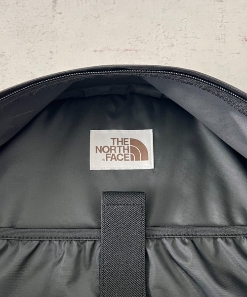 THE NORTH FACE(ザノースフェイス)の「【国内未発売】THE NORTH FACE(ザ・ノースフェイス)/PC・A4収納可能 軽量 通勤通学 リュック バックパック/STANDARD DAYPACK(バックパック/リュック・レディース・ブラック/クリーム/カーキ・FREE)」の15枚目の写真