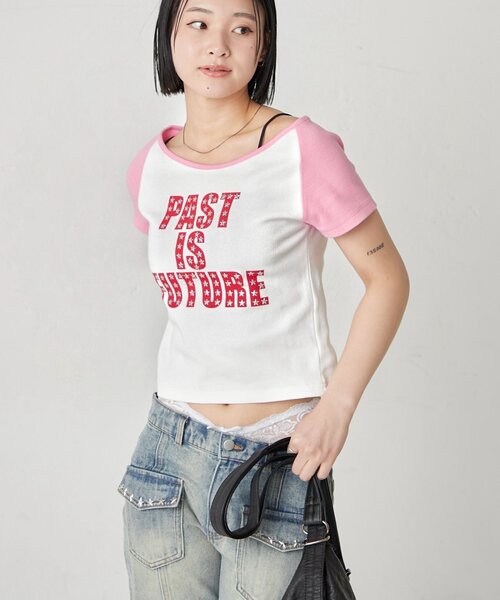 WHO'S WHO gallery(フーズフーギャラリー)の「スタースタッズラグラン半袖ロゴトップス(Tシャツ/カットソー・レディース・ブラック/サックスブルー/ピンク・FREE)」の6枚目の写真