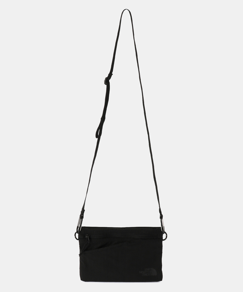 THE NORTH FACE（ザノースフェイス）の「THE NORTH FACE/ノースフェイス Rafter Shoulder Pouch S SP NM72628（ショルダーバッグ・レディース・ライトグレー/ブラック・FREE）」の11枚目の写真