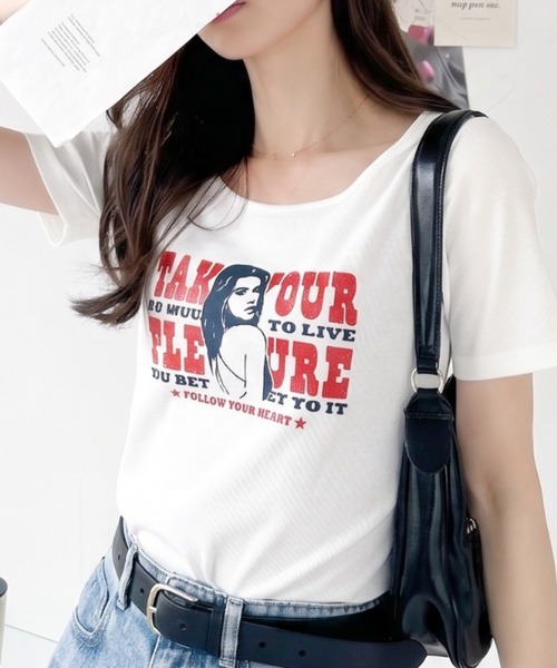 Ada.(エイダ)の「グリッターgirl Uネック 半袖 Tシャツ(Tシャツ/カットソー・レディース・グレー/チャコール/ピンク/ネイビー/オフホワイト・FREE)」の2枚目の写真