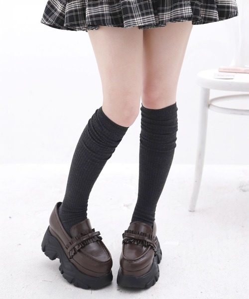 DearMyLoveRose（ディアマイラブローズ）の「フリルリボン厚底ローファースニーカーパンプス（パンプス・レディース・ブラック/ブラウン・24cm/23.5cm/23cm/24.5cm）」の10枚目の写真