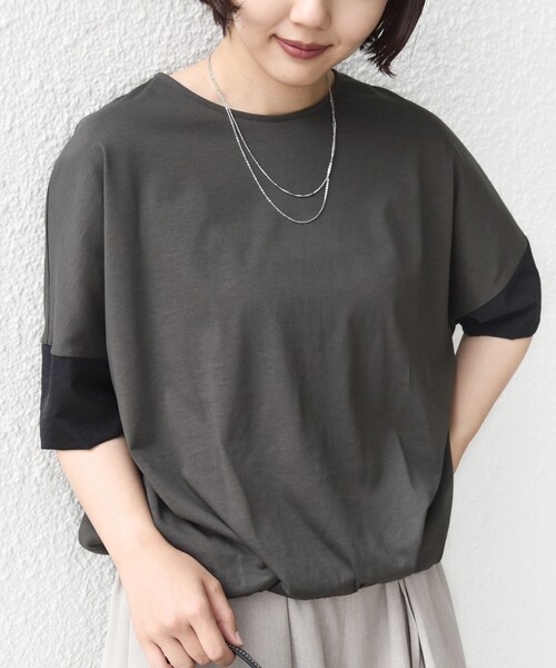 SHIPS(シップス)の「《一部追加》〈接触冷感 / 手洗い可能〉裾 バルーン シアー ドッキング プルオーバー(Tシャツ/カットソー・レディース・オフホワイト/ネイビー/グリーン/ダークグレー・ONE SIZE)」の2枚目の写真