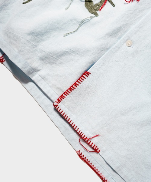 CAMPHOR WOOD(カンファーウッド)の「FLOWER EMBROIDERY SAGARA H/S SHIRT / フラワーサガラ刺繍ブランケットステッチシャツ(シャツ/ブラウス・メンズ・ブラウン系/サックスブルー/ホワイト・SMALL/MEDIUM/LARGE)」の19枚目の写真