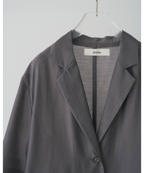 anuke(アンヌーク)の「anuke Sheer Halfsleeve Jacket(その他アウター・レディース・ブラック/グレー・FREE)」の11枚目の写真
