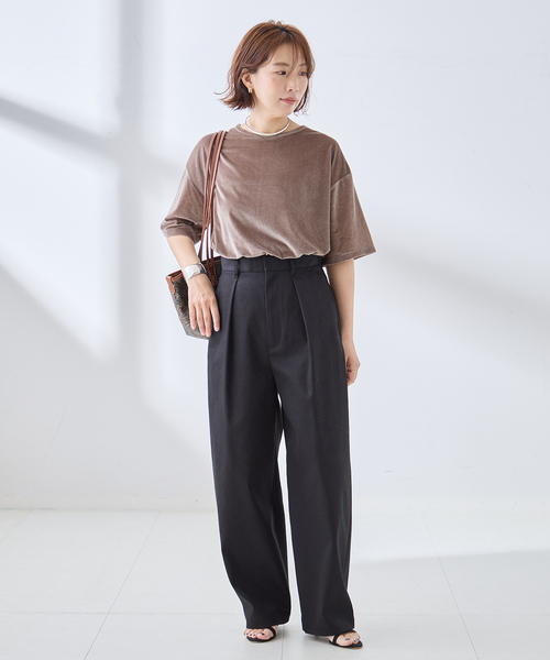 journal standard L'essage(ジャーナルスタンダードレサージュ)の「《追加/接触冷感》クールタッチベロアTシャツ(Tシャツ/カットソー・レディース・アイボリー/ネイビー/ブラウン・FREE)」の15枚目の写真