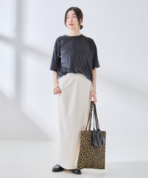journal standard L'essage(ジャーナルスタンダードレサージュ)の「《追加/接触冷感》クールタッチベロアTシャツ(Tシャツ/カットソー・レディース・アイボリー/ネイビー/ブラウン・FREE)」の16枚目の写真