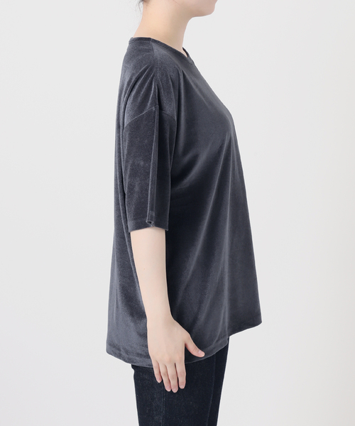 journal standard L'essage(ジャーナルスタンダードレサージュ)の「《追加/接触冷感》クールタッチベロアTシャツ(Tシャツ/カットソー・レディース・アイボリー/ネイビー/ブラウン・FREE)」の5枚目の写真