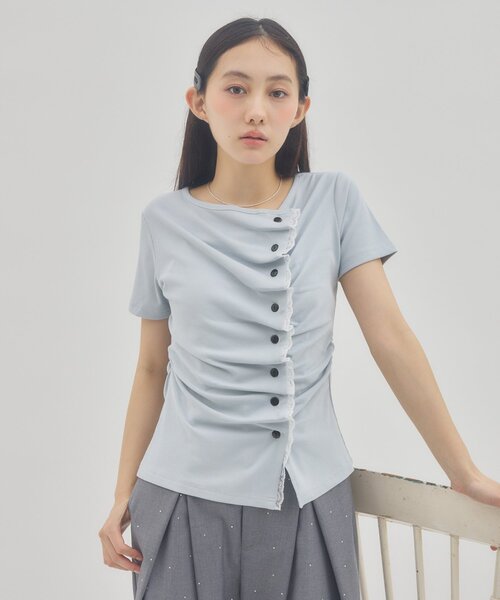 DISCOAT(ディスコート)の「【umm.】レースレイヤードドレープ半袖プルオーバー(Tシャツ/カットソー・レディース・アイボリー/ミント/サックスブルー/ライトグレー/ブルー系その他/ネイビー/ホワイト系その他/ブラウン・FREE)」の7枚目の写真