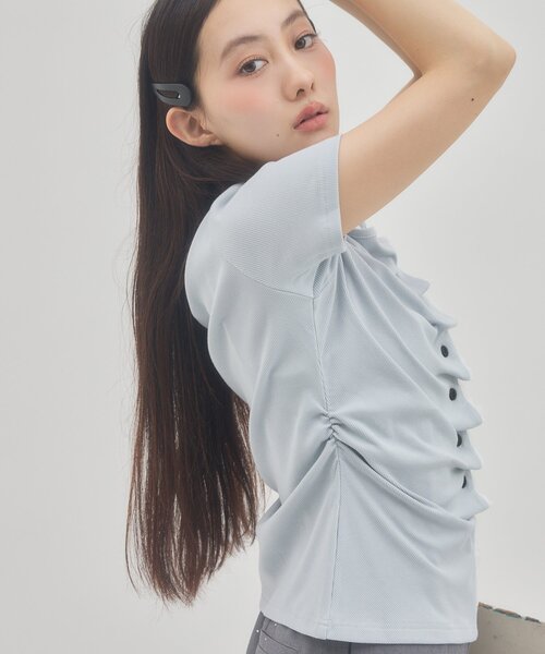 DISCOAT(ディスコート)の「【umm.】レースレイヤードドレープ半袖プルオーバー(Tシャツ/カットソー・レディース・アイボリー/ミント/サックスブルー/ライトグレー/ブルー系その他/ネイビー/ホワイト系その他/ブラウン・FREE)」の12枚目の写真