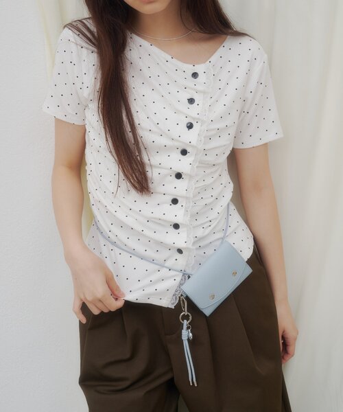 DISCOAT(ディスコート)の「【umm.】レースレイヤードドレープ半袖プルオーバー(Tシャツ/カットソー・レディース・アイボリー/ミント/サックスブルー/ライトグレー/ブルー系その他/ネイビー/ホワイト系その他/ブラウン・FREE)」の16枚目の写真