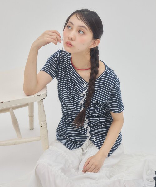 DISCOAT(ディスコート)の「【umm.】レースレイヤードドレープ半袖プルオーバー(Tシャツ/カットソー・レディース・アイボリー/ミント/サックスブルー/ライトグレー/ブルー系その他/ネイビー/ホワイト系その他/ブラウン・FREE)」の21枚目の写真