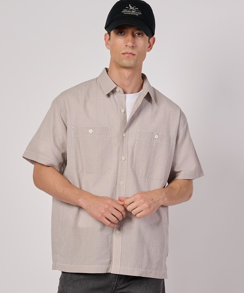 Eddie Bauer(エディーバウアー)の「クリンクル 半袖シャツ(シャツ/ブラウス・メンズ・ライトベージュ/ブラウン/ネイビー/ライトグレー・S/M/XL/XXL/L)」の3枚目の写真